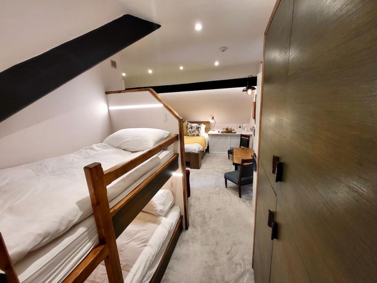 Georges Place York Luaran gambar